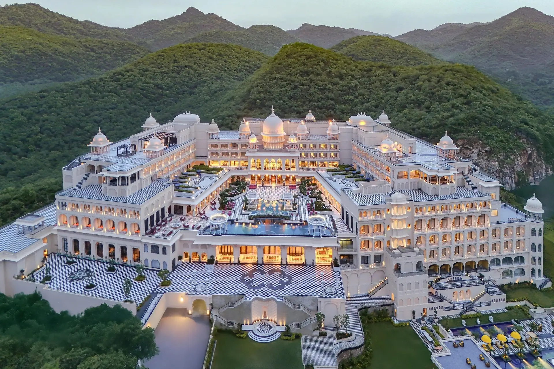 Raffles Udaipur 